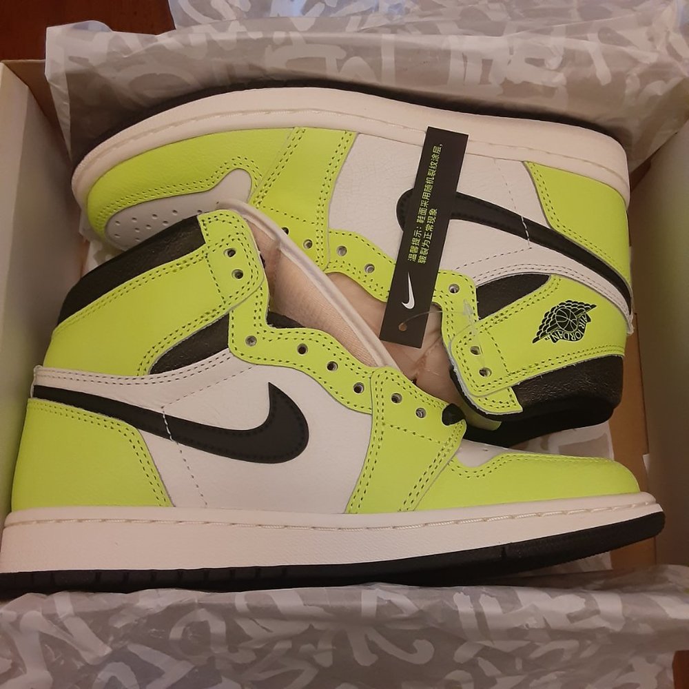 SIZE 6M / 7.5W - Jordan 1 Retro High OG Visionaire - 555088-702 - AUTHENTIC NEW! - Picture 4 of 13